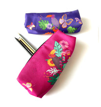 Load image into Gallery viewer, Floral Pencil Cases
